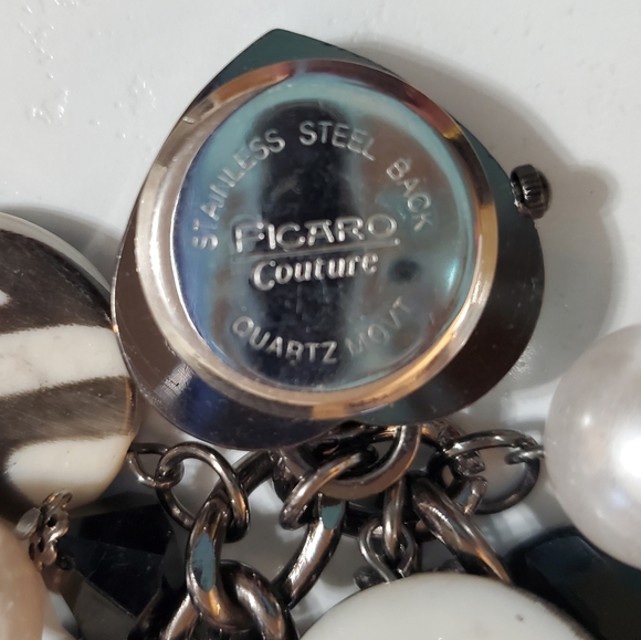 Retro Figaro Couture Charm Bracelet Heart Watch - Picture 7 of 16